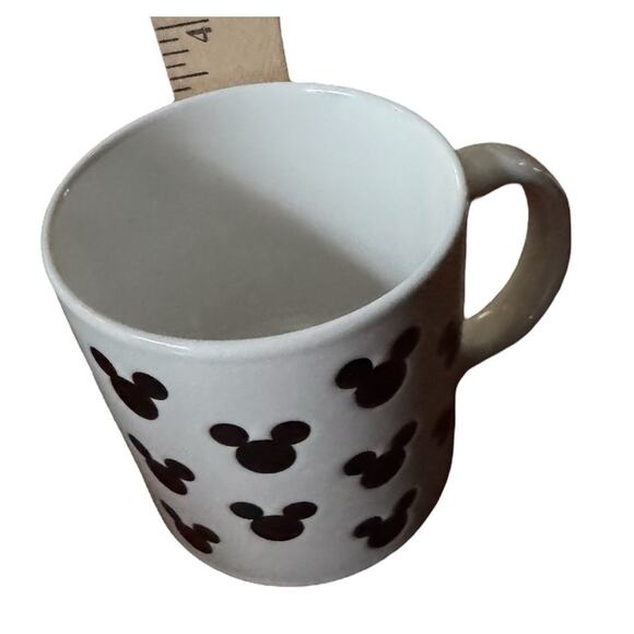 Disney Mickey Mouse Mug White Black Icon Silhouette Coffee Cup Ceramic Kitchen - Picture 6 of 6
